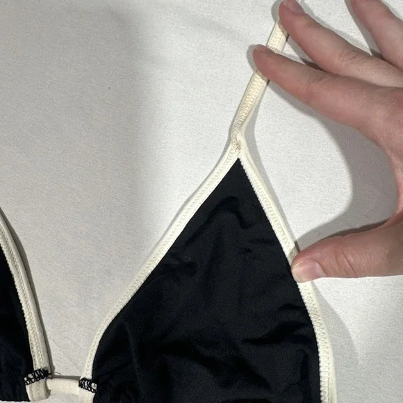 NWD $92 L Space [ Small ] Colorblock Lotus Bikini Top in Black + Cream #U1742 - Picture 10 of 10
